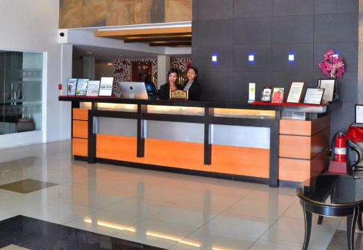 Subic Bay Venezia Hotel Overview