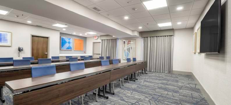 智选假日套房酒店费斯图斯 - 南圣路易斯(Holiday Inn Express & Suites FESTUS - SOUTH ST. LOUIS by IHG)图片