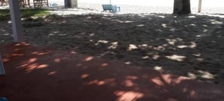 阁帕延岛朋友度假酒店(Phayam Friends)图片