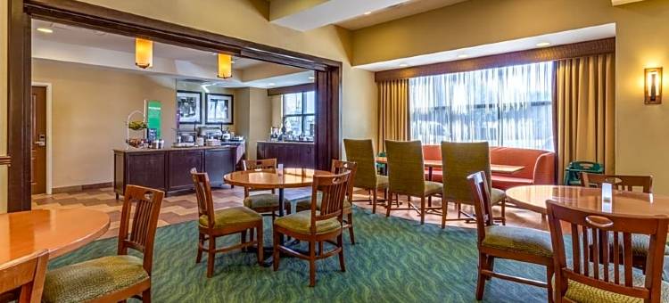 希尔顿欢朋酒店-奥基乔比(Hampton Inn Okeechobee - Lake Okeechobee)图片