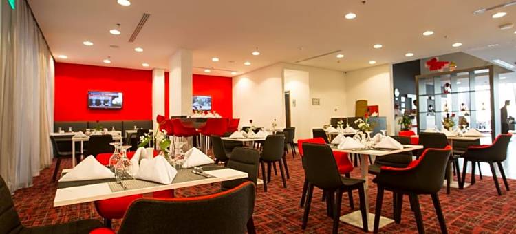 阿尔科巴尔奥拉雅温德姆华美达安可酒店(Ramada Encore by Wyndham Al Khobar Olaya)图片