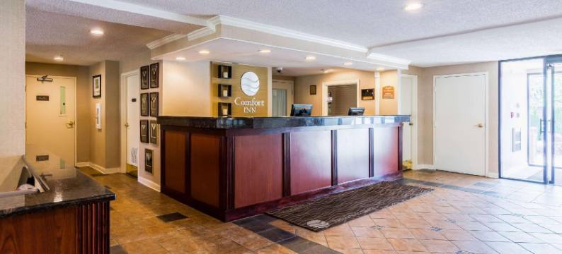 克林顿费尔菲尔德万豪酒店及套房(Fairfield by Marriott Inn & Suites Clinton)图片