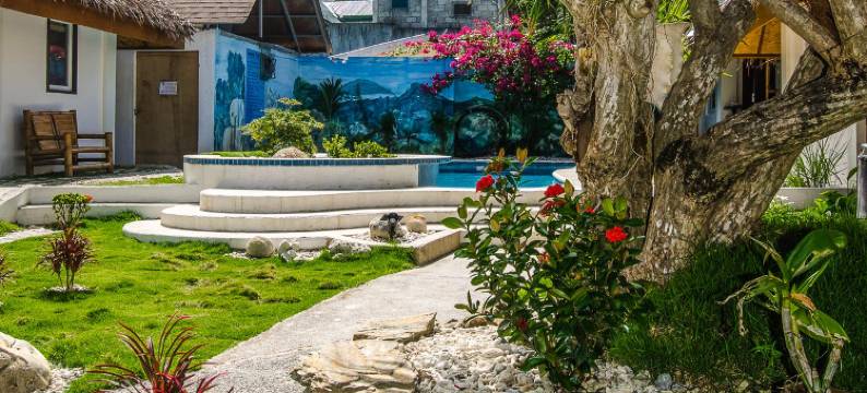 蓝泻湖潜水度假村(Blue Lagoon Dive Resort)图片