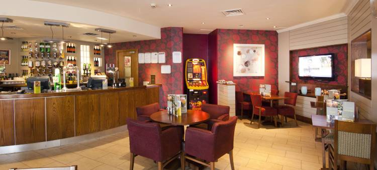 伦敦温布利公园普瑞米尔酒店(Premier Inn London Wembley Park)图片