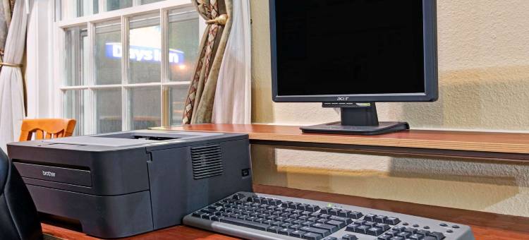 劳伦斯温德姆戴斯酒店(Days Inn by Wyndham KU Lawrence)图片