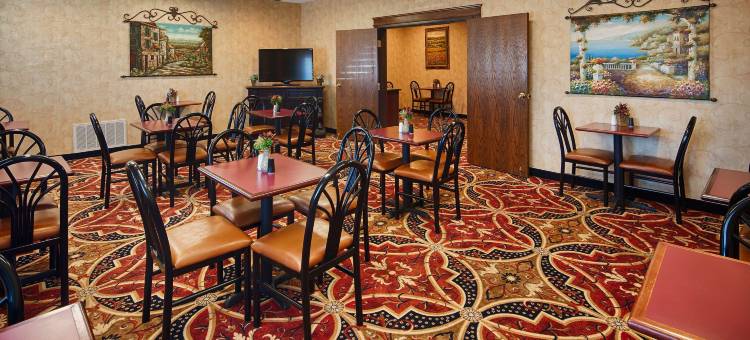 泰劳南园贝斯特韦斯特优质套房酒店(Best Western Plus Southpark Inn  Suites)图片