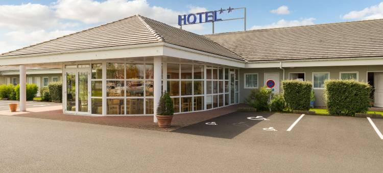 圣弗卢尔原创访问酒店(The Originals Access, Hôtel Saint-Flour)图片