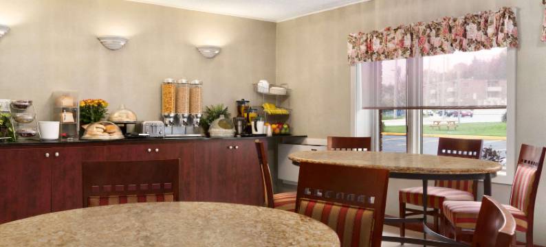 欧文桑德Travelodge by Wyndham酒店(Travelodge by Wyndham Owen Sound)图片