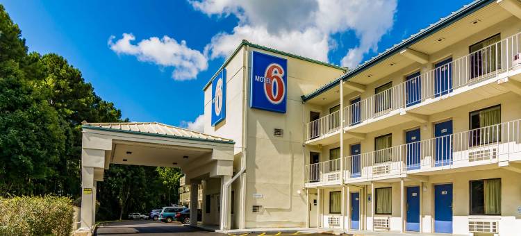 西南拉雷卡瑞6号汽车旅馆(Motel 6 Raleigh, NC Cary)图片