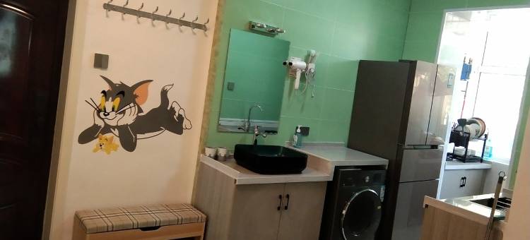 悠然小筑1楼可做饭空调房免费停车(伊宁路分店)图片