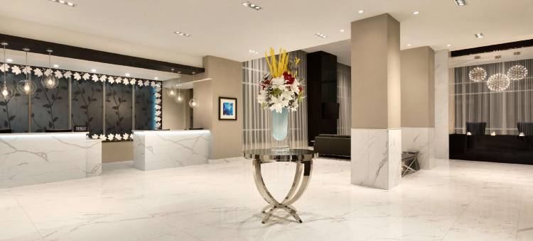 多伦多机场希尔顿安泊套房酒店(Embassy Suites by Hilton Toronto Airport)图片