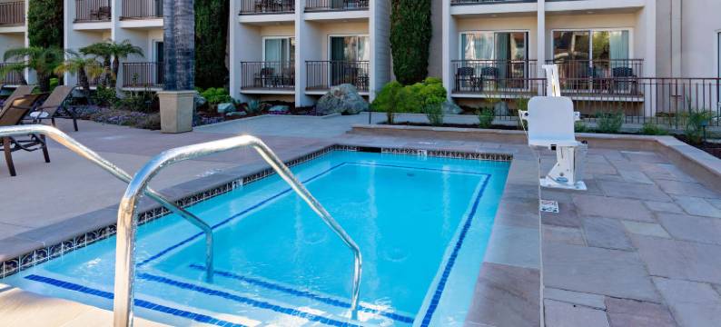 皇家橡树贝斯特韦斯特优质酒店(Best Western Plus Royal Oak Hotel)图片