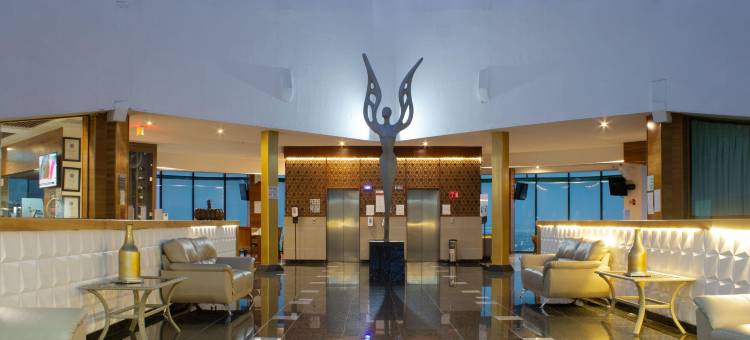 Holiday Inn 奎雷塔罗ZONA迪亚曼泰(Holiday Inn Queretaro Zona Diamante)图片