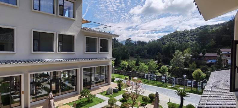 不舍·朱鹮溪谷生态度假宿集图片