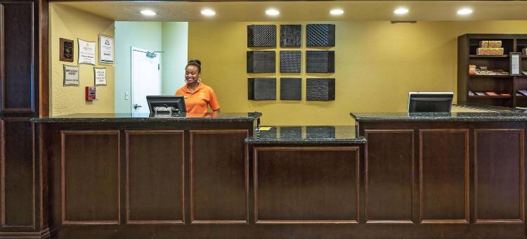 维克斯堡拉昆塔温德姆套房酒店(La Quinta Inn & Suites by Wyndham Vicksburg)图片