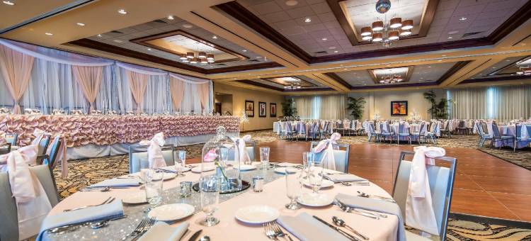 奥斯威戈船长贝斯特韦斯特优质酒店(Best Western Plus Oswego Hotel and Conference Center)图片