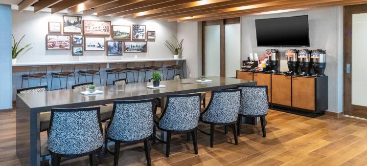 黄石公园-岛屿公园万豪SpringHill Suites 酒店(SpringHill Suites Island Park Yellowstone)图片