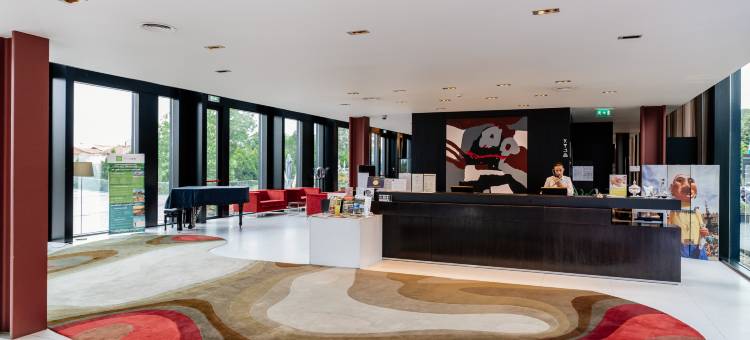 阿克西斯维亚纳商务水疗酒店(Axis Viana Business & Spa Hotel)图片