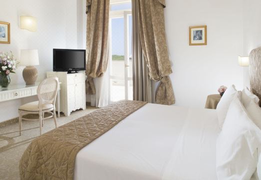 San Paolo Al Convento Hotel Overview