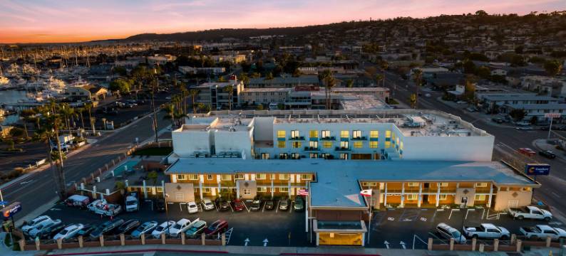 圣迭戈机场海港舒适酒店(Comfort Inn San Diego Airport at the Harbor)图片