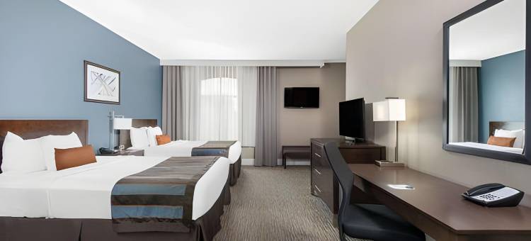 克拉丽奥波恩特酒店-里奇克雷斯特-近中国湖海军基地(Clarion Pointe Ridgecrest Near China Lake Naval Station)图片