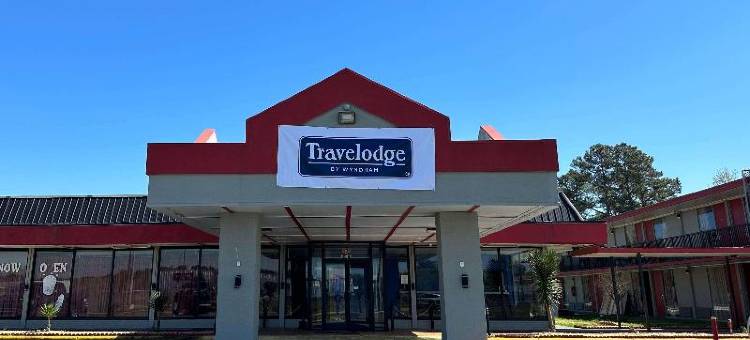 北卡兰伯顿北部华美达酒店(Ramada by Wyndham Lumberton NC North)图片