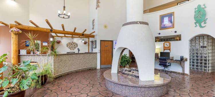 基瓦贝斯特韦斯特酒店(Best Western Kiva Inn)图片