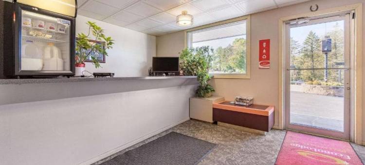 贝尔丰特I-99伊克诺旅馆(Econo Lodge Bellefonte I-99)图片