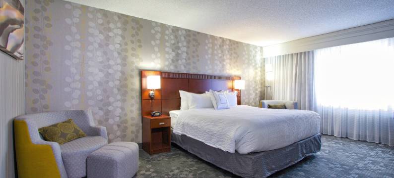 布莱克斯堡万怡酒店(Courtyard Blacksburg)图片