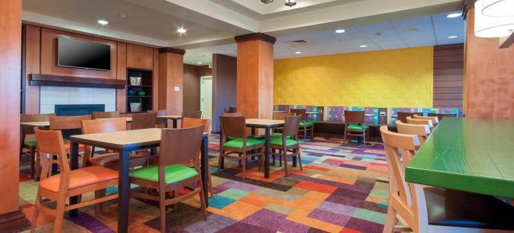 埃尔森特罗万枫套房酒店(Fairfield Inn & Suites El Centro)图片