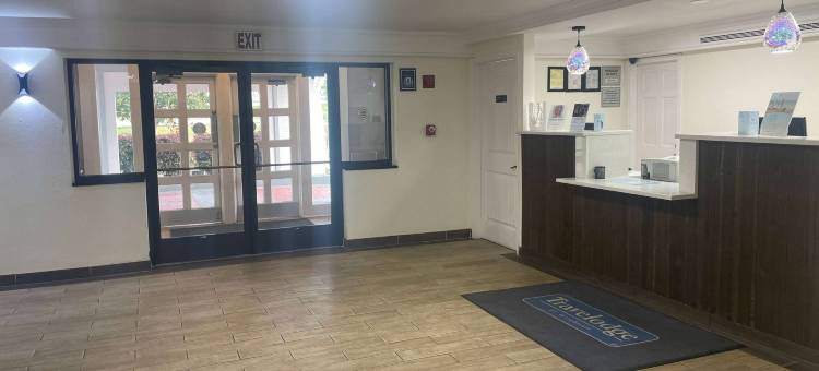 塔斯卡卢萨拉昆塔套房酒店(Travelodge by Wyndham Tuscaloosa)图片