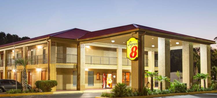 德芙尼亚克斯普林斯温德姆速8酒店(Super 8 by Wyndham Defuniak Springs)图片