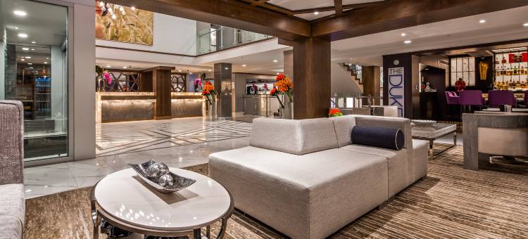 金斯利布卢姆菲尔德山 - 希尔顿逸林酒店(The Kingsley Bloomfield Hills - a DoubleTree by Hilton)图片