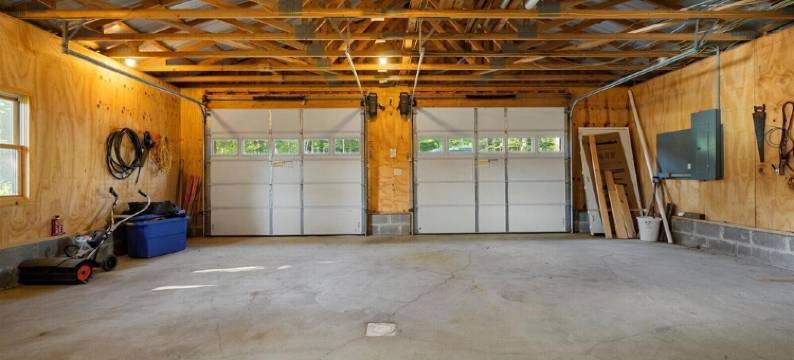 Relax by the Lake! - Shorter May/June Stays Available图片