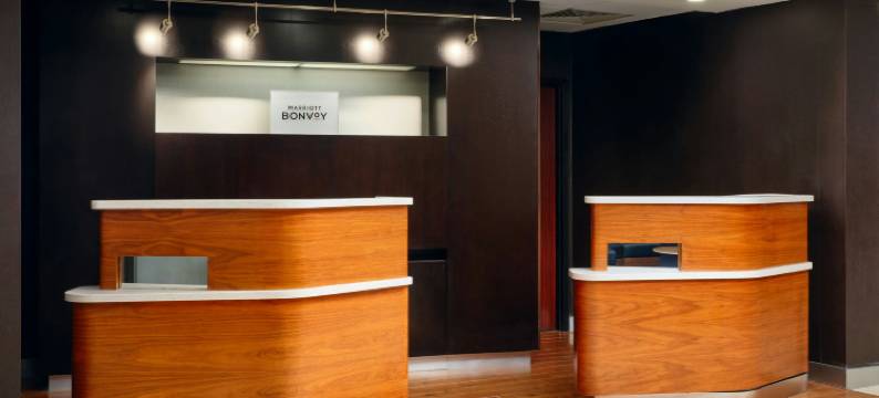 巴吞鲁日南万怡酒店(Courtyard by Marriott Baton Rouge South)图片