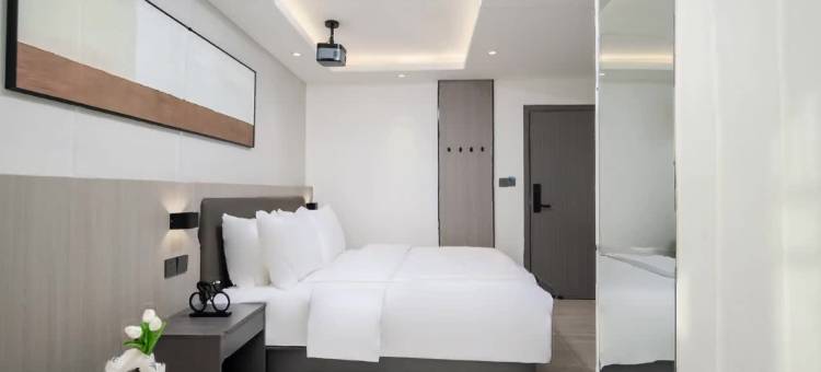 乐东朵莱影院酒店(黄流车站店)图片