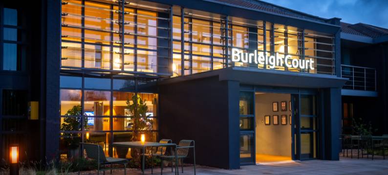 伯利苑休闲酒店(Burleigh Court Hotel and Leisure)图片