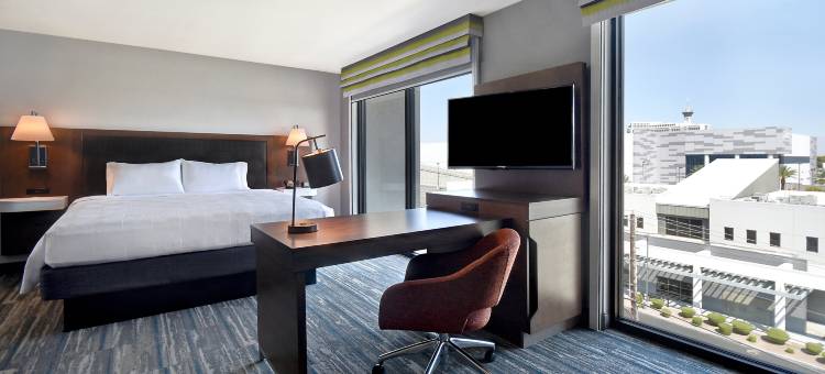 拉斯维加斯会议中心欢朋套房酒店(Hampton Inn & Suites Las Vegas Convention Center)图片