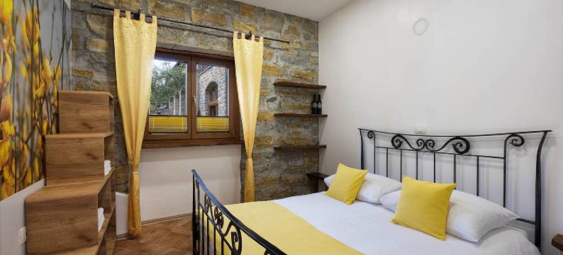 RED FAIRYTALE旅游农场(TouristFarm - Apartments "RED FAIRYTALE")图片