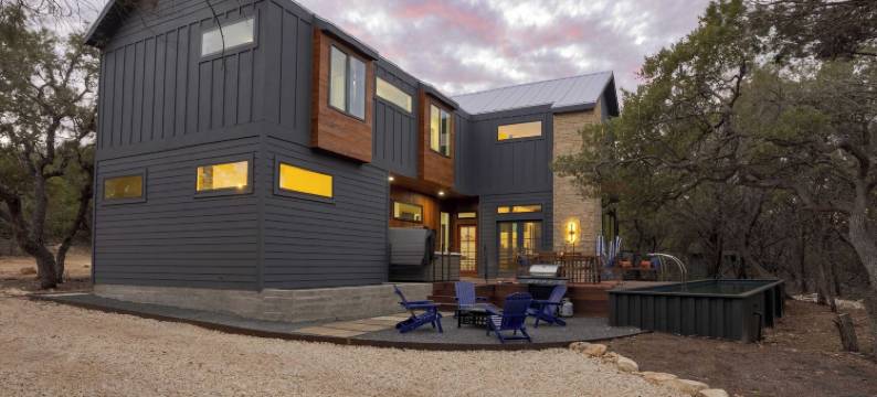 没问题酒店的泳池、热水浴缸、游戏房(Pool Hot Tub Game Room Fire Pit Luxe Private 4Bdr Maverick by AvantStay)图片