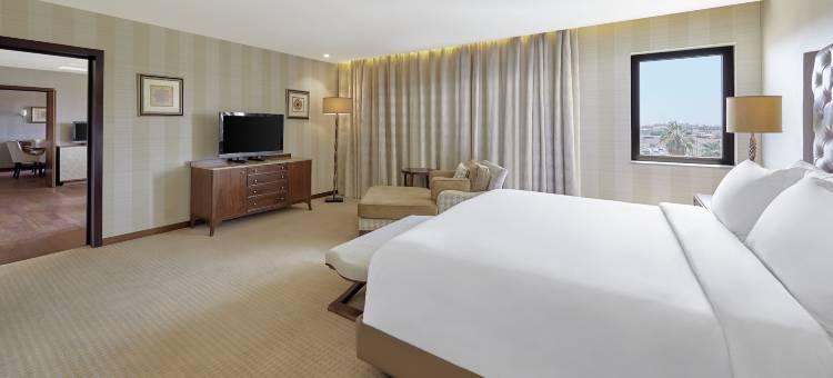塔布科假日酒店(Holiday Inn TABUK by IHG)图片