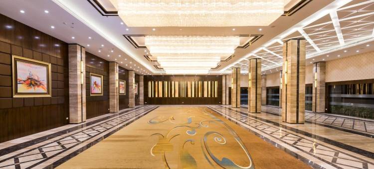 藏红花冠酒店(Hotel Saffron Crest)图片