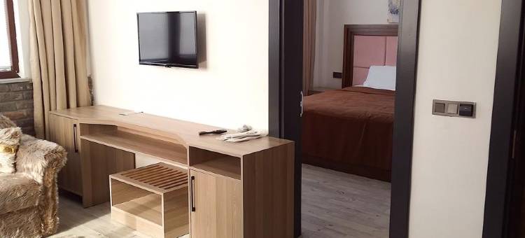 Chalet Khione (Metinoğlu 膳宿公寓) 萨里卡米什(Metinoglu Pansiyon (Chalet Khione) Sarıkamıs)图片