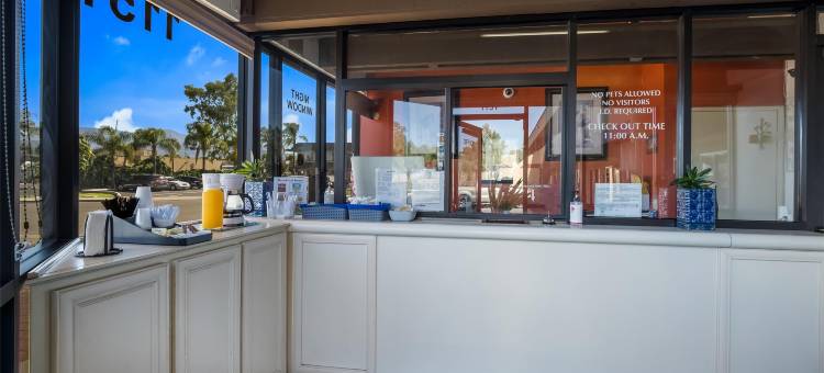 圣贝纳迪诺雷德兰兹美洲最佳价值酒店(Americas Best Value Inn-Redlands/San Bernardino)图片