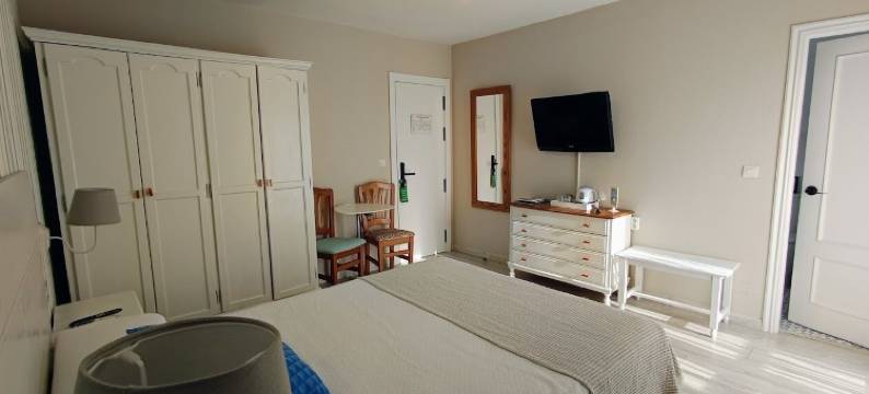 罗戴伊拉马尔 2A 酒店(Rodeiramar 2A)图片