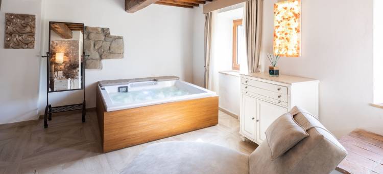 卡斯特鲁乔乡村度假村(Il Castelluccio Country Resort Restaurant & Spa)图片