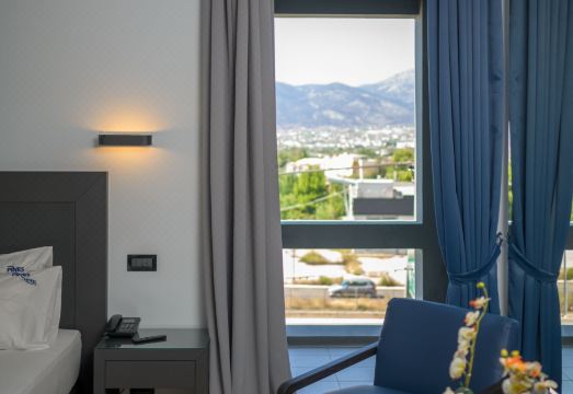 Pines HotelHotel Overview