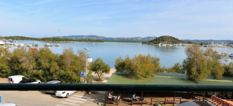 海伦公寓(Apartments Helena)图片