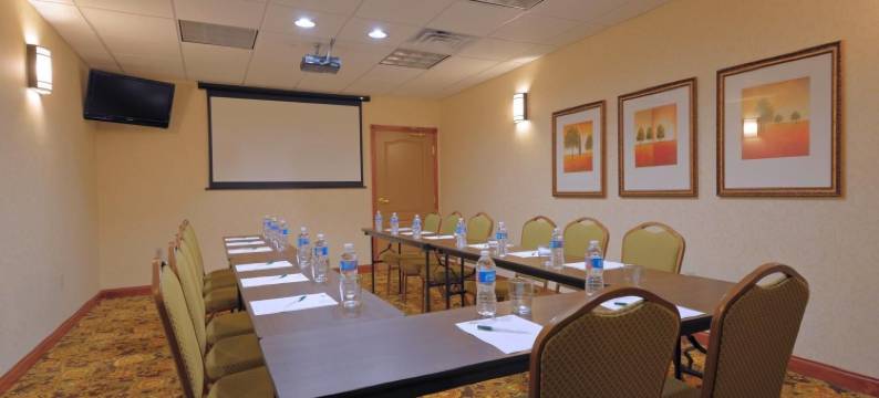 希尔顿斯帕克华盛顿梅多兰兹大道(Spark by Hilton Washington Meadowlands Blvd)图片