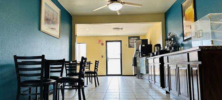 温斯洛I-40罗德威酒店(Rodeway Inn Winslow I-40)图片